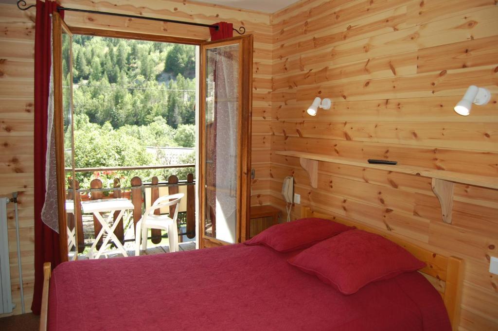 Au Bon Logis Hotel Risoul Quarto foto