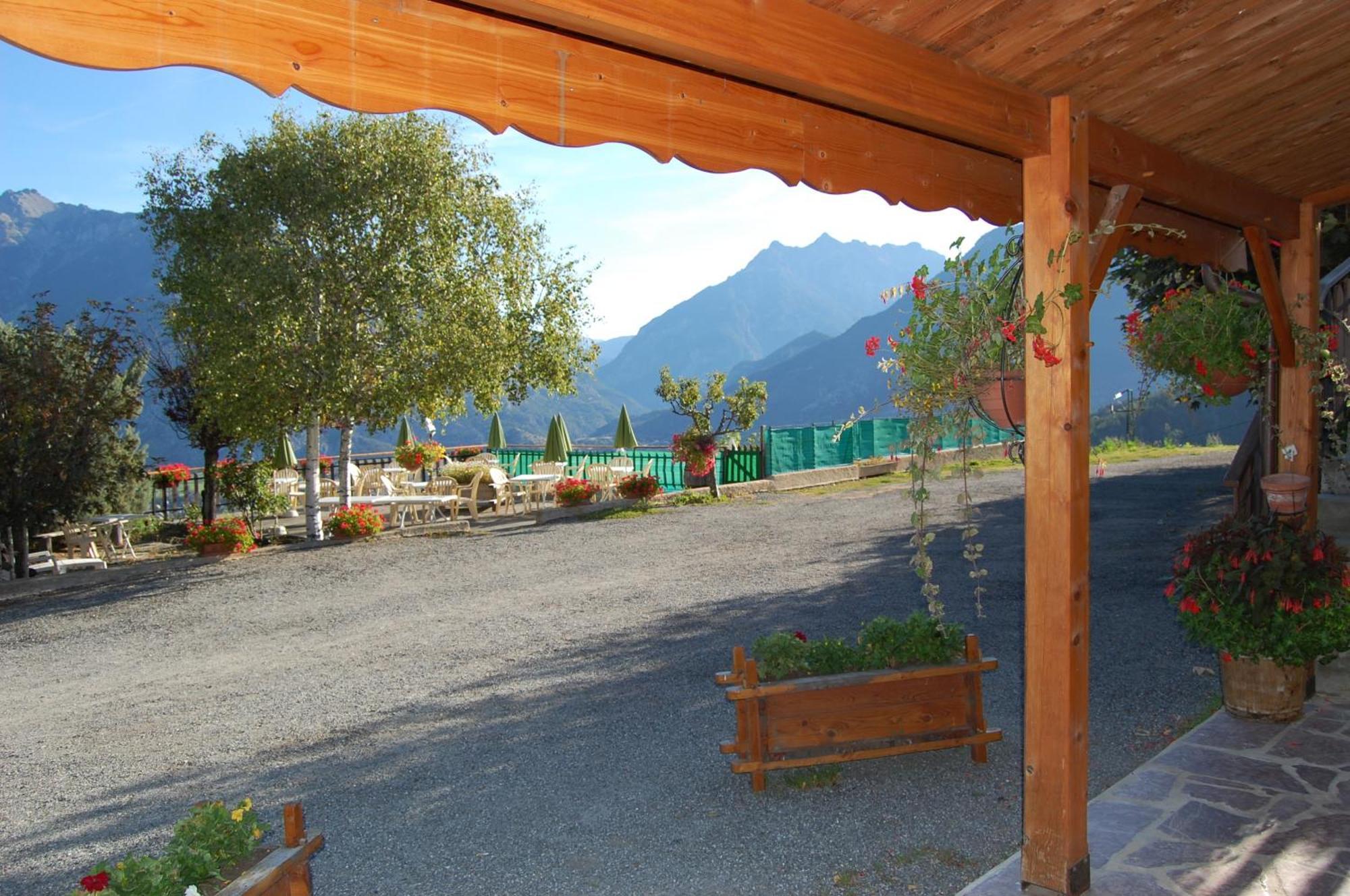 Au Bon Logis Hotel Risoul Exterior foto